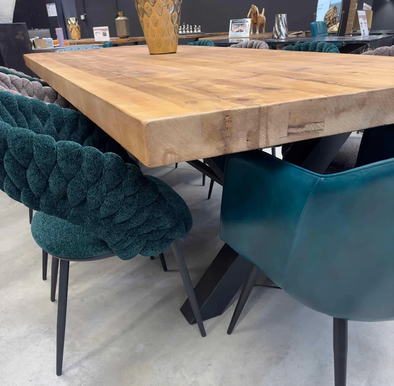 Table de 2m40 en Bois Massif "RIETI"