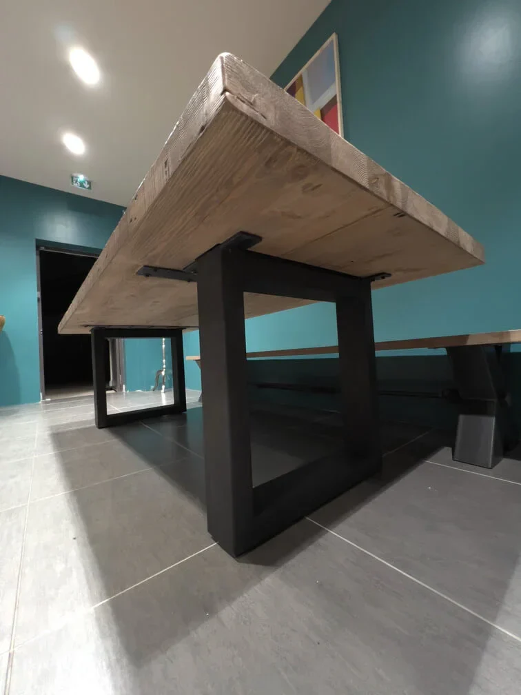 Table en Bois Massif avec Pieds U Apparents (300x120 cm)