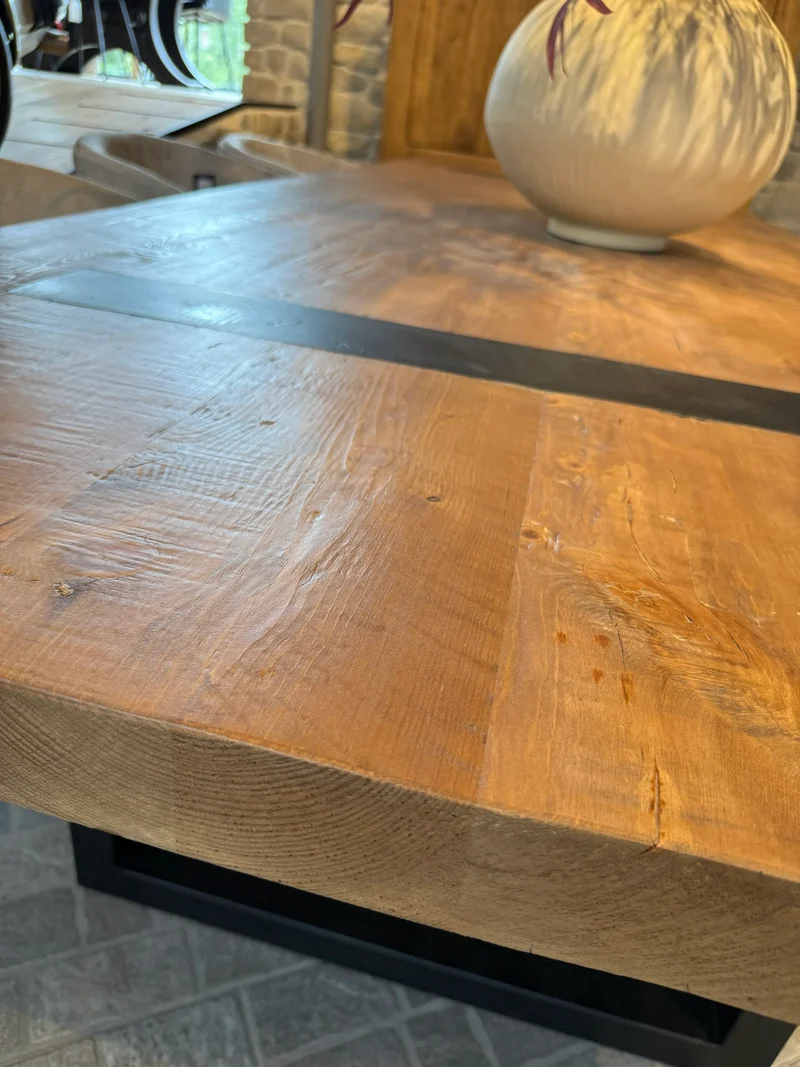 Table à Manger de 2m40 en Bois Massif avec Pieds U Apparents