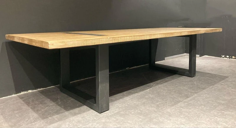Table à Manger de 2m40 en Bois Massif avec Pieds U Apparents