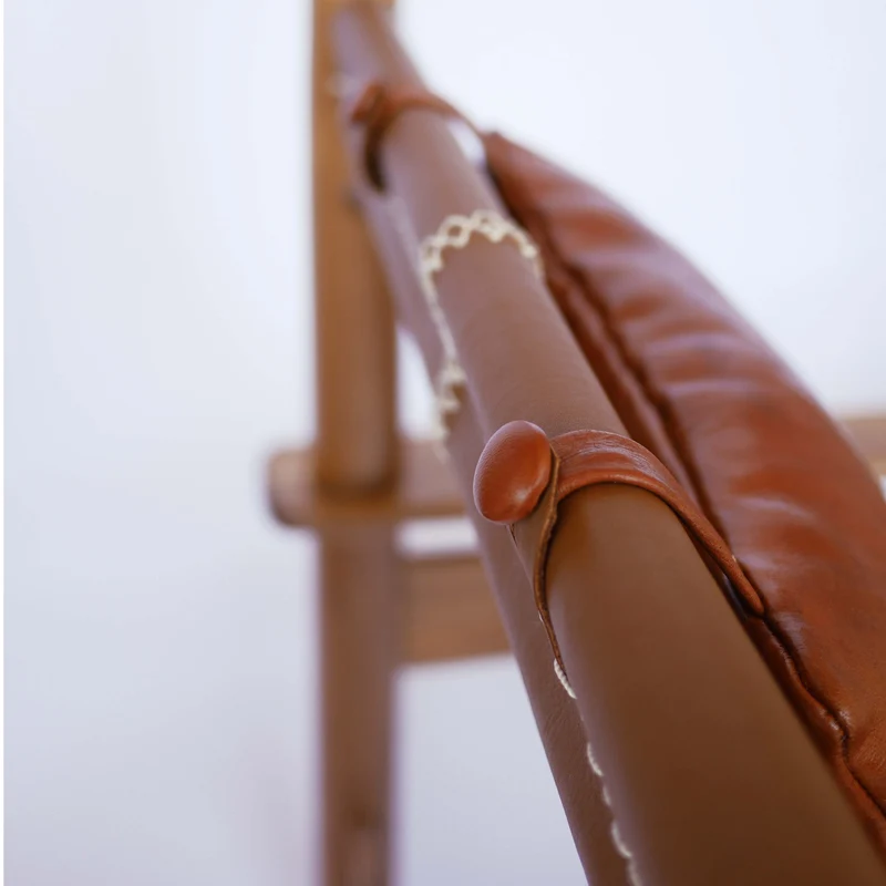 Fauteuil Carlo Cuir Brodé