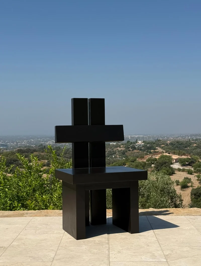 CH02 CHAIR