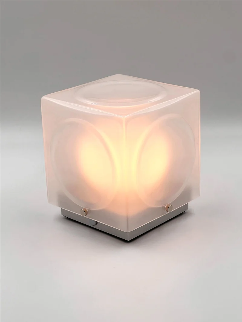 Chant Portable Bronze Table Lamp