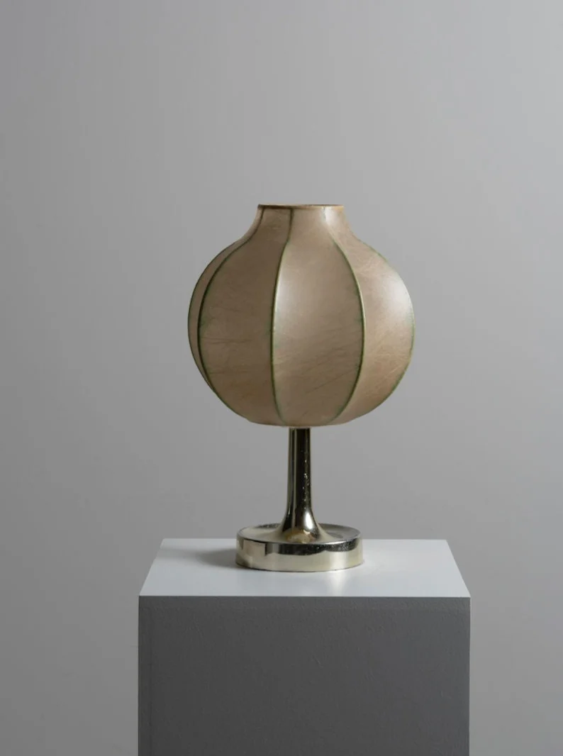 Vintage Cocoon Table Lamp