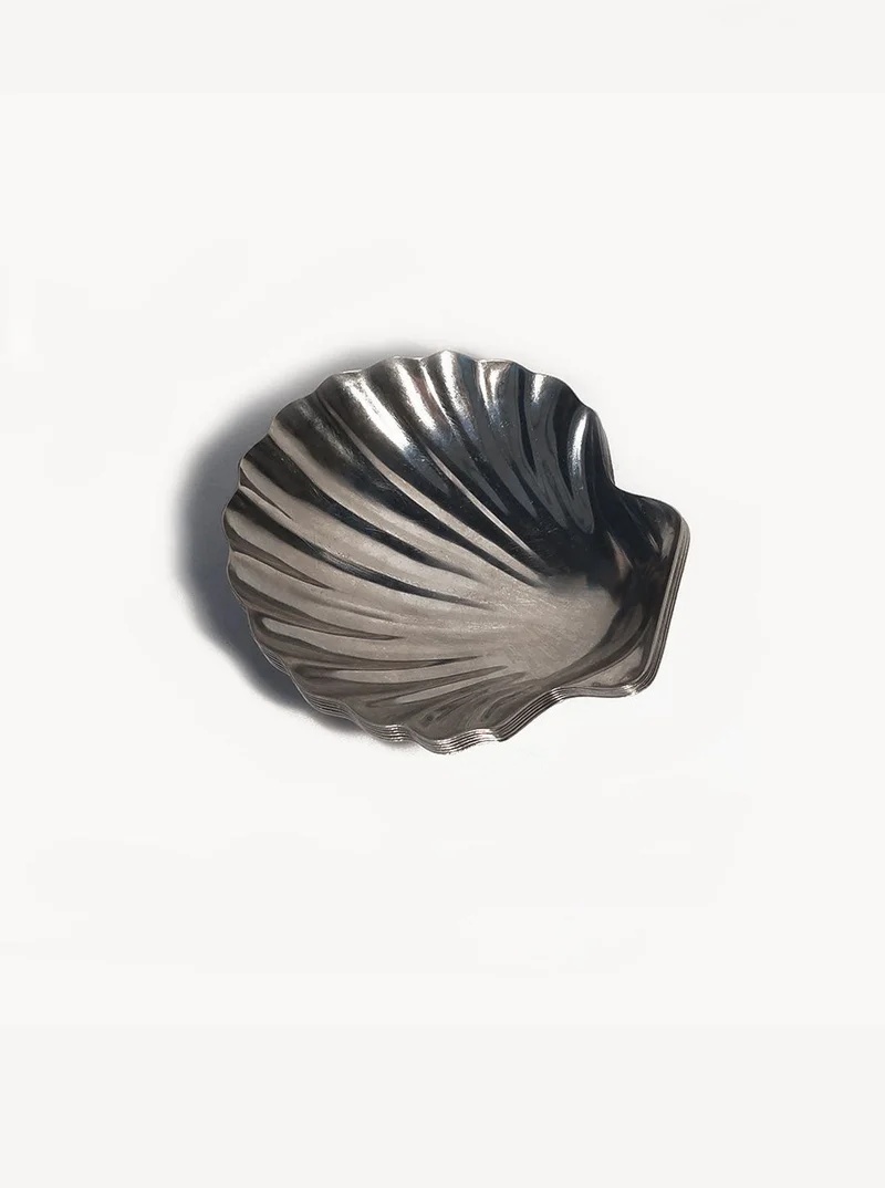 Set of 6 Small Shell Dishes