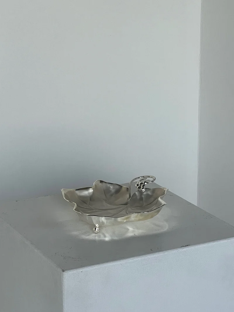 Grape Leaf Dish