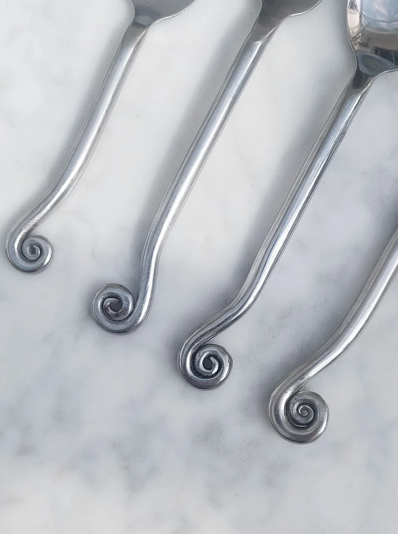 Set of 4 Swirling Cutlery