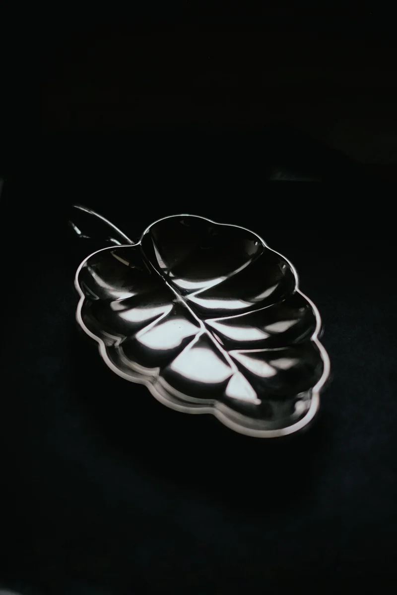 Serving Dish Leaf