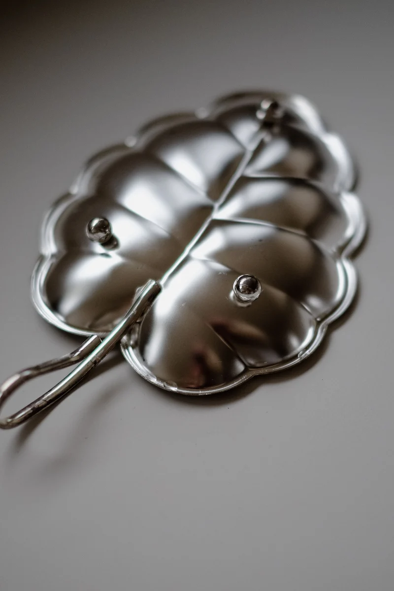 Serving Dish Leaf