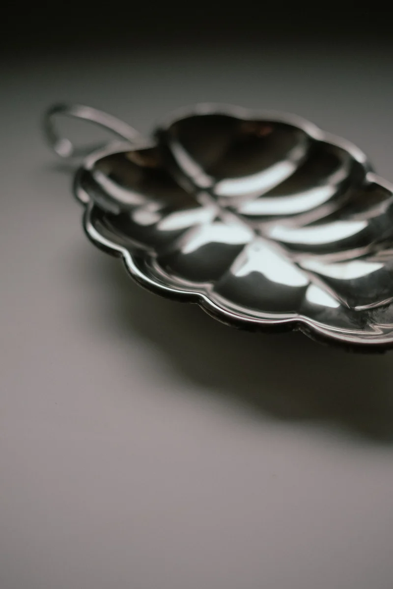 Serving Dish Leaf
