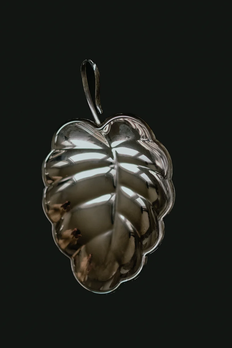 Serving Dish Leaf