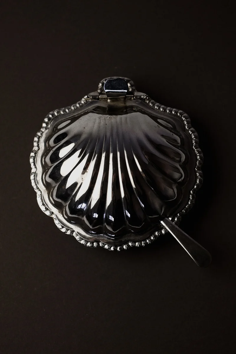 Shell Shaped Butter Dish with Spoon