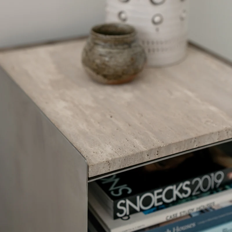 Table basse Sofia – Travertin blanc et chrome : une combinaison parfaite - acier inoxydable