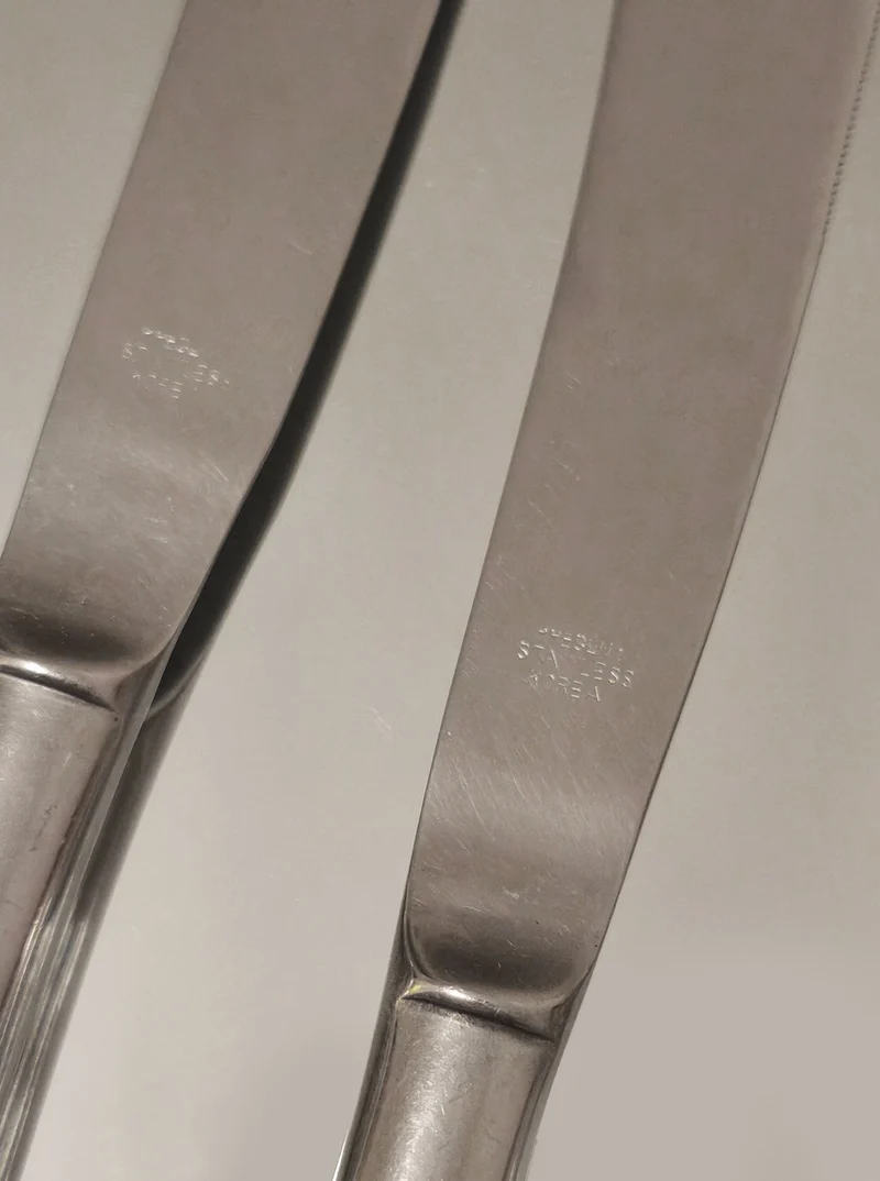 Set of 4 Butter Knives