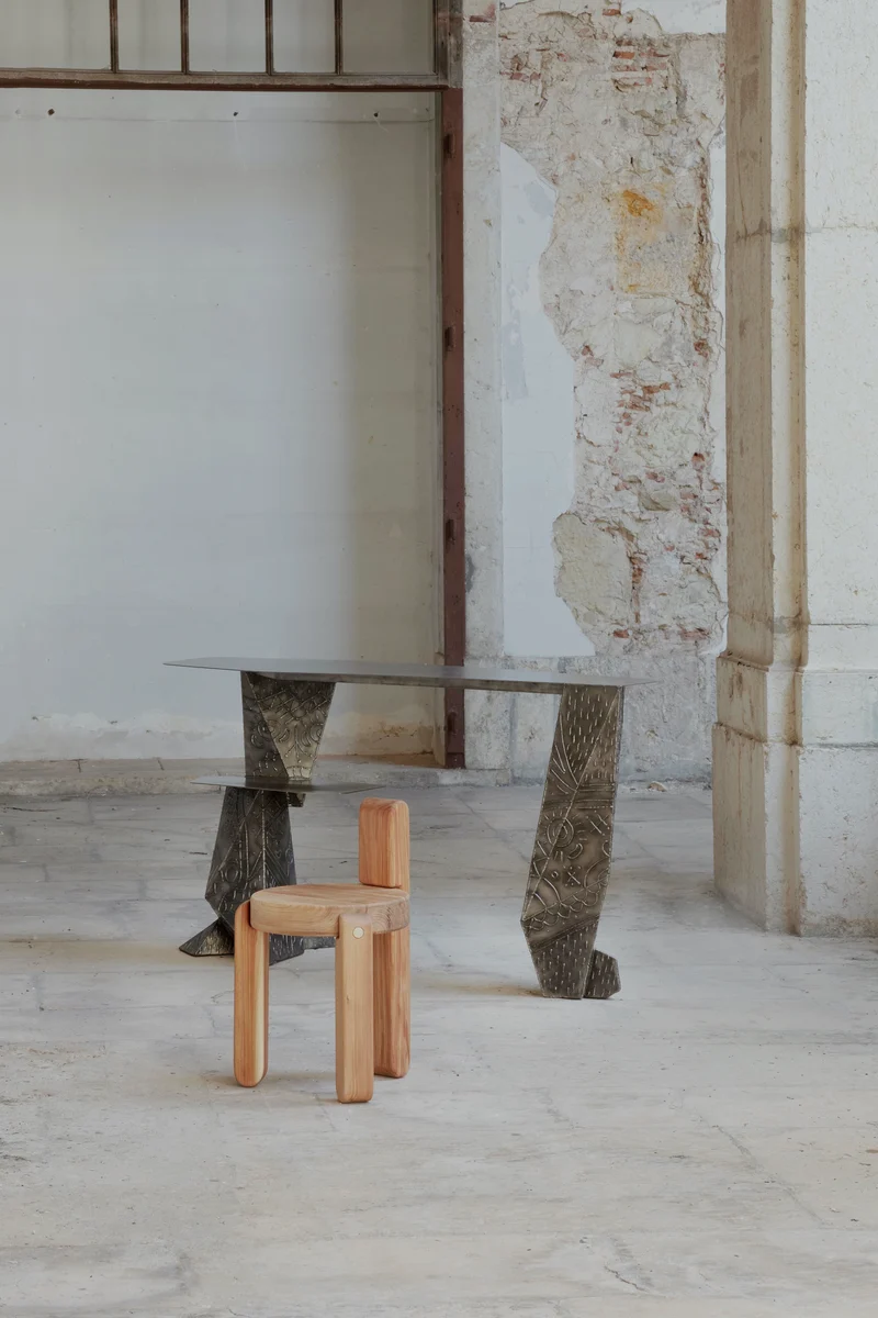 Oath Chair