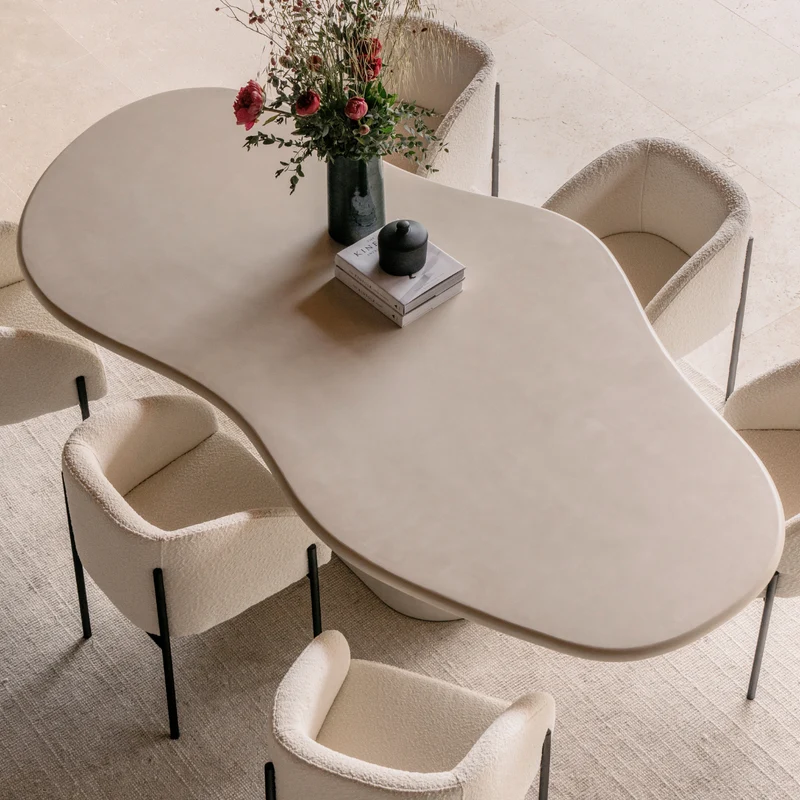 Table à manger au look organique en Mortex – Limoges – Microskin