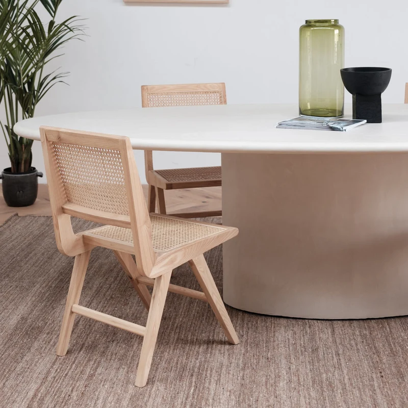 Table à manger organique aspect mortex Hector - Ovale - Microskin