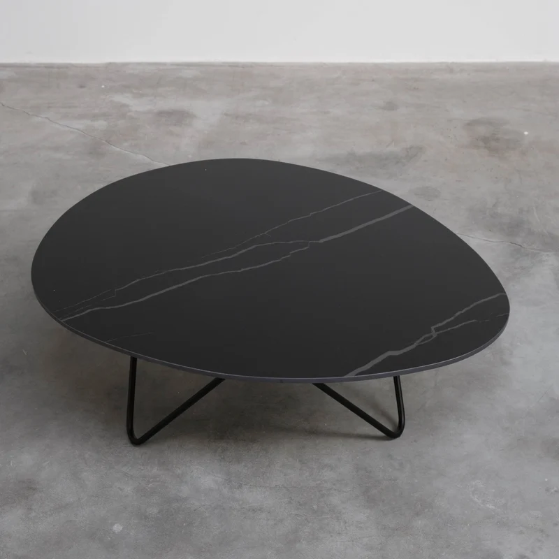 Table Basse en Céramique - Richard - Céramique Noire - Or