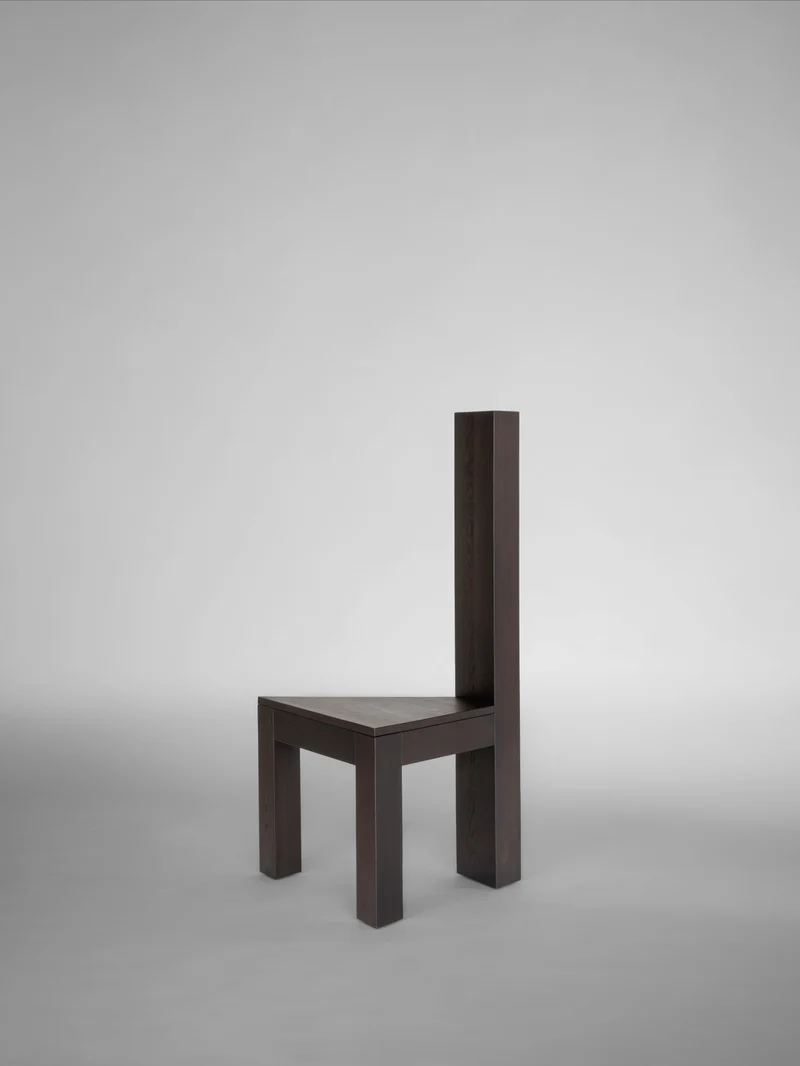 Trigon Chair