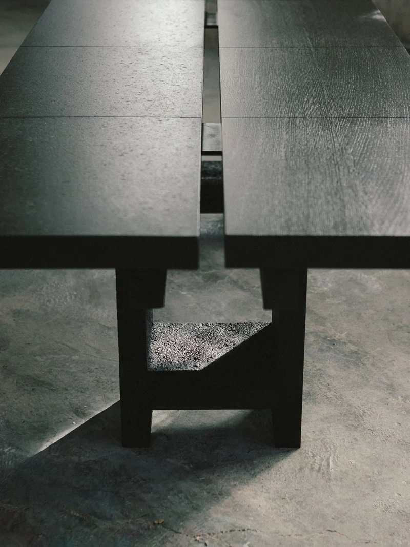 Twin Oaks Dining Table