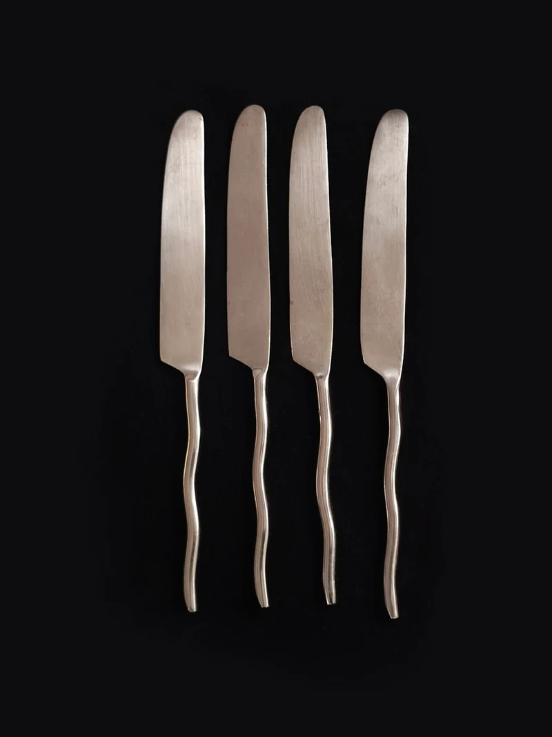 Set of 4 Wave Knives