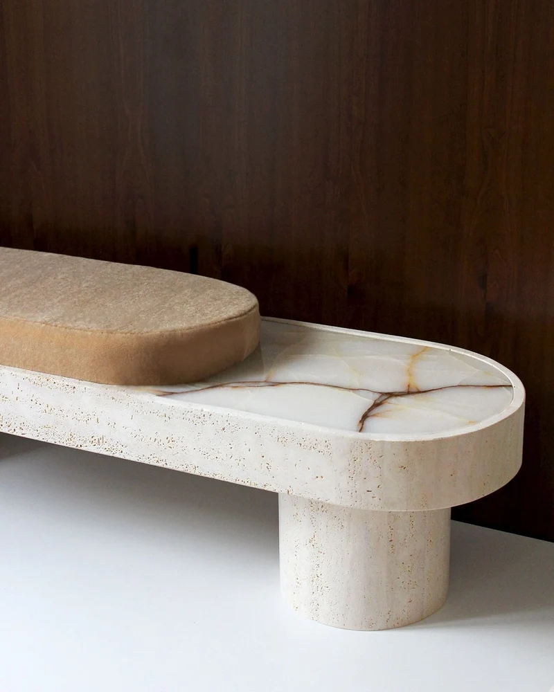 Noto Bench