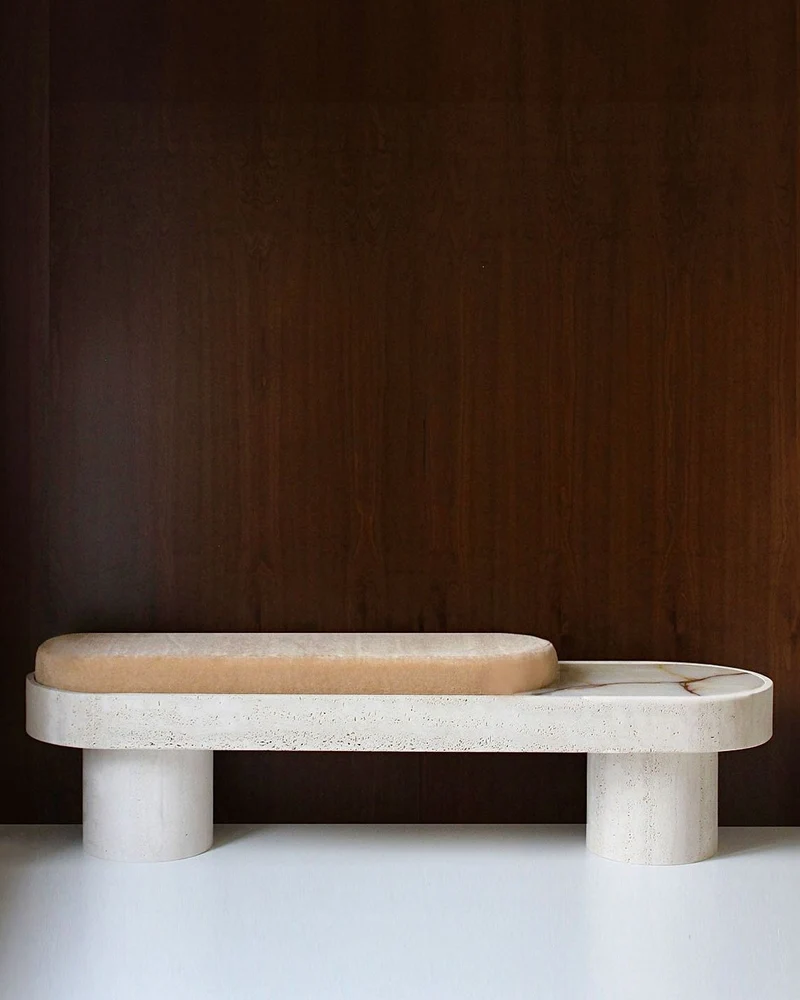 Noto Bench