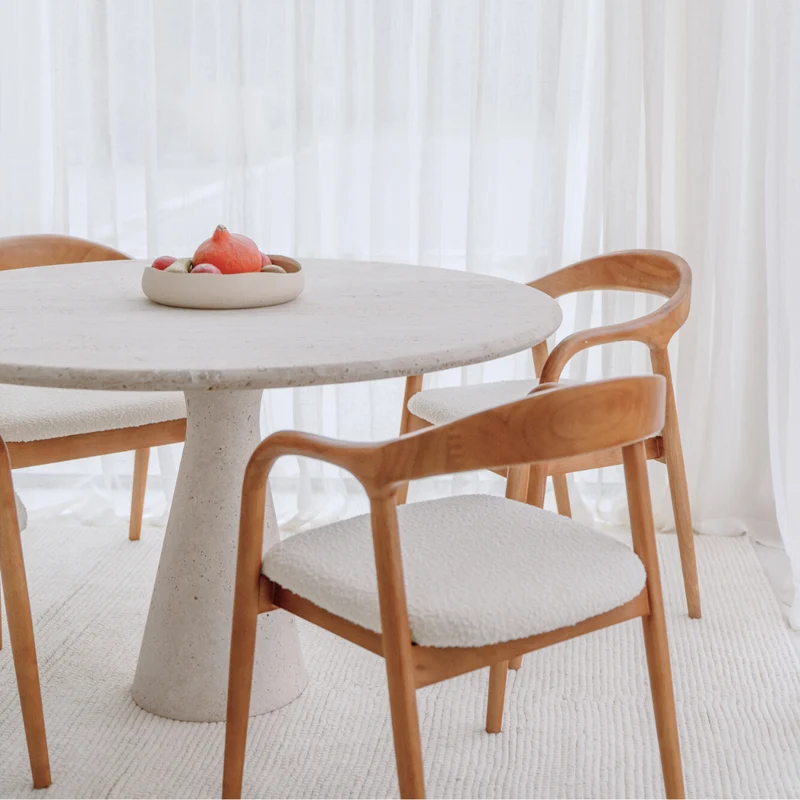 Table à manger ronde Lormes - 130 cm - Travertin blanc - Bord rond