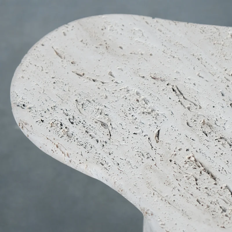 Jonah - Table d'Appoint - Travertin - Blanc - H45 cm