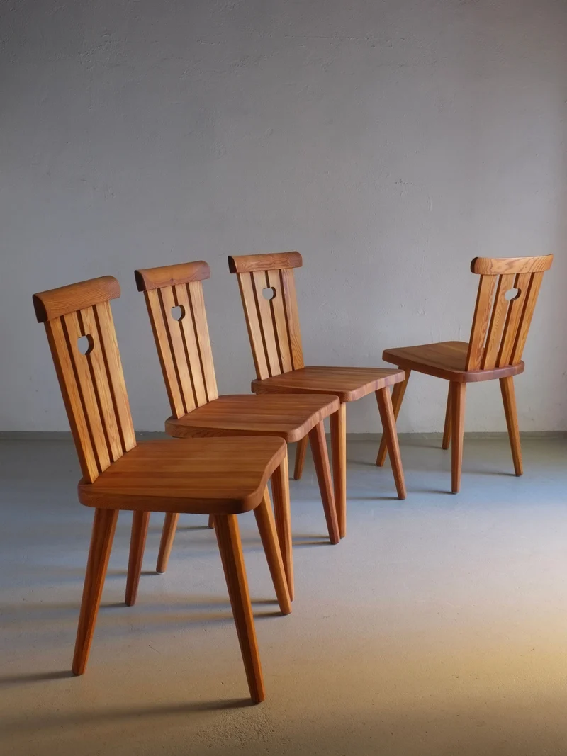 4 Rustic Pine Chairs by Goran Malmvall, Sweden, 1940s