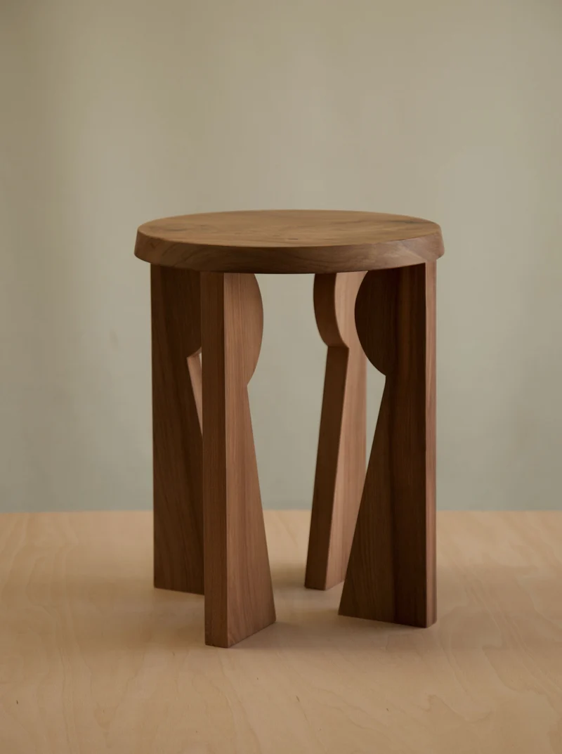 Figure Side Table 04