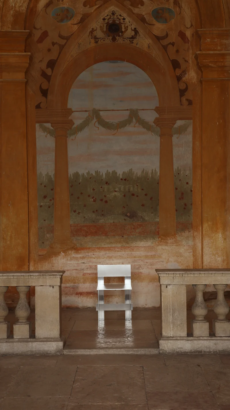 AL Chair