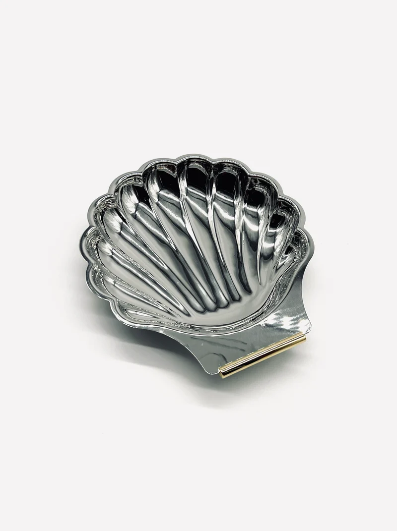 Vintage shell dish medium in stainless steel