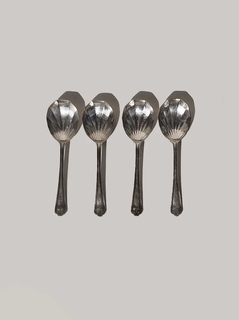 Set of 4 Silver-plated Shell Spoons