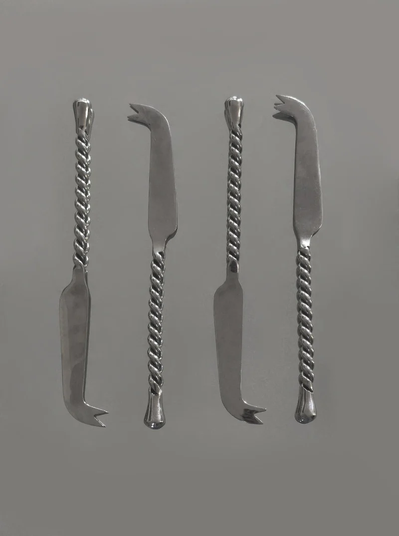 Set of 4 Cheese Knives