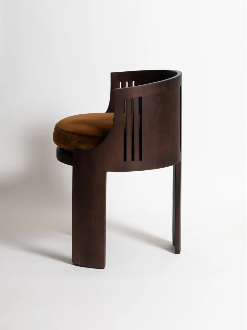 La Chaise 01