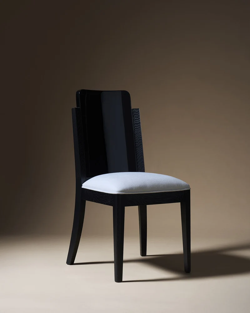 The Opera Chair