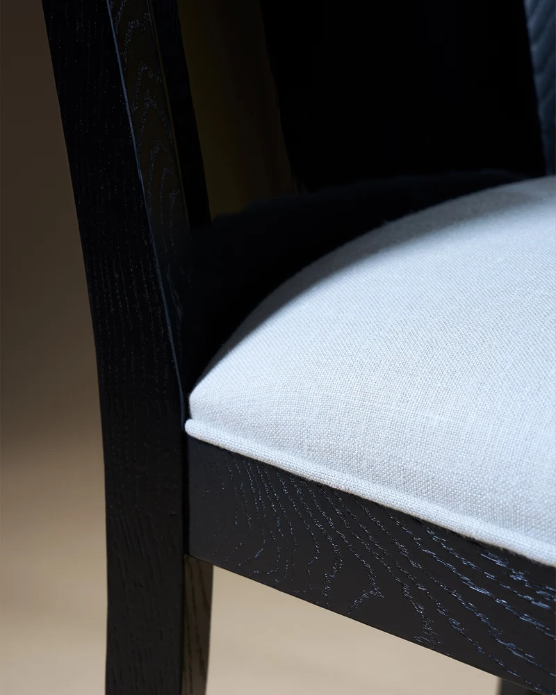 The Opera Chair