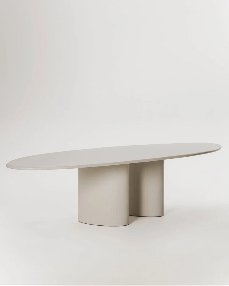 Garra Dining Table