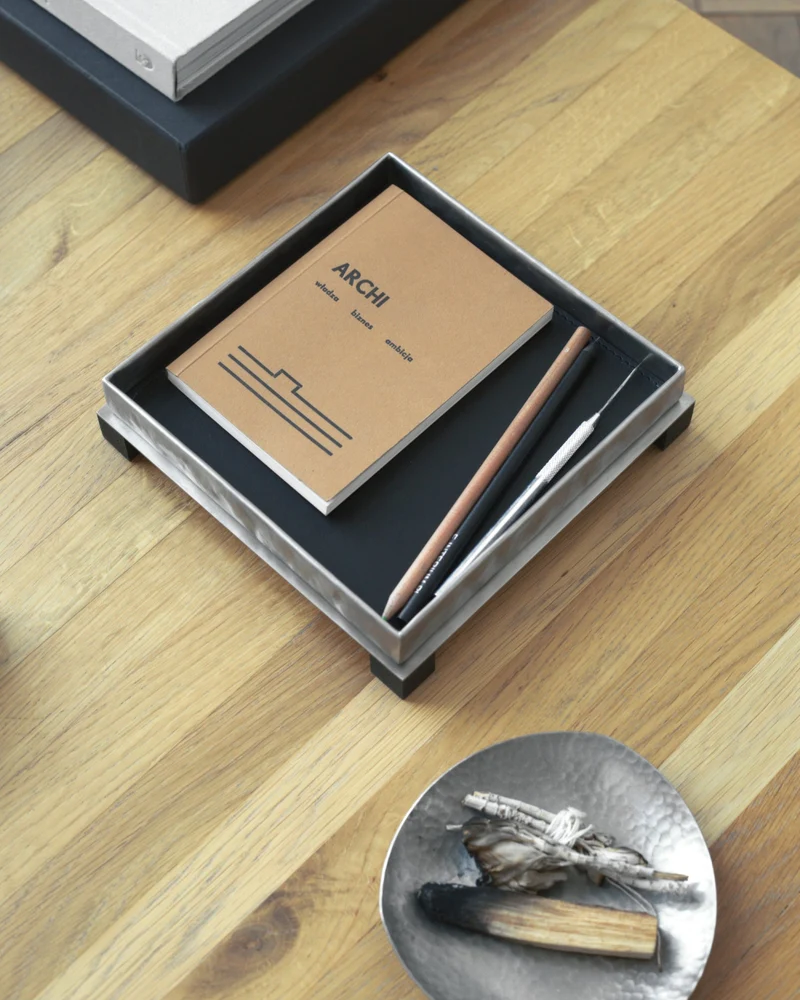 Yuma - Leather tray