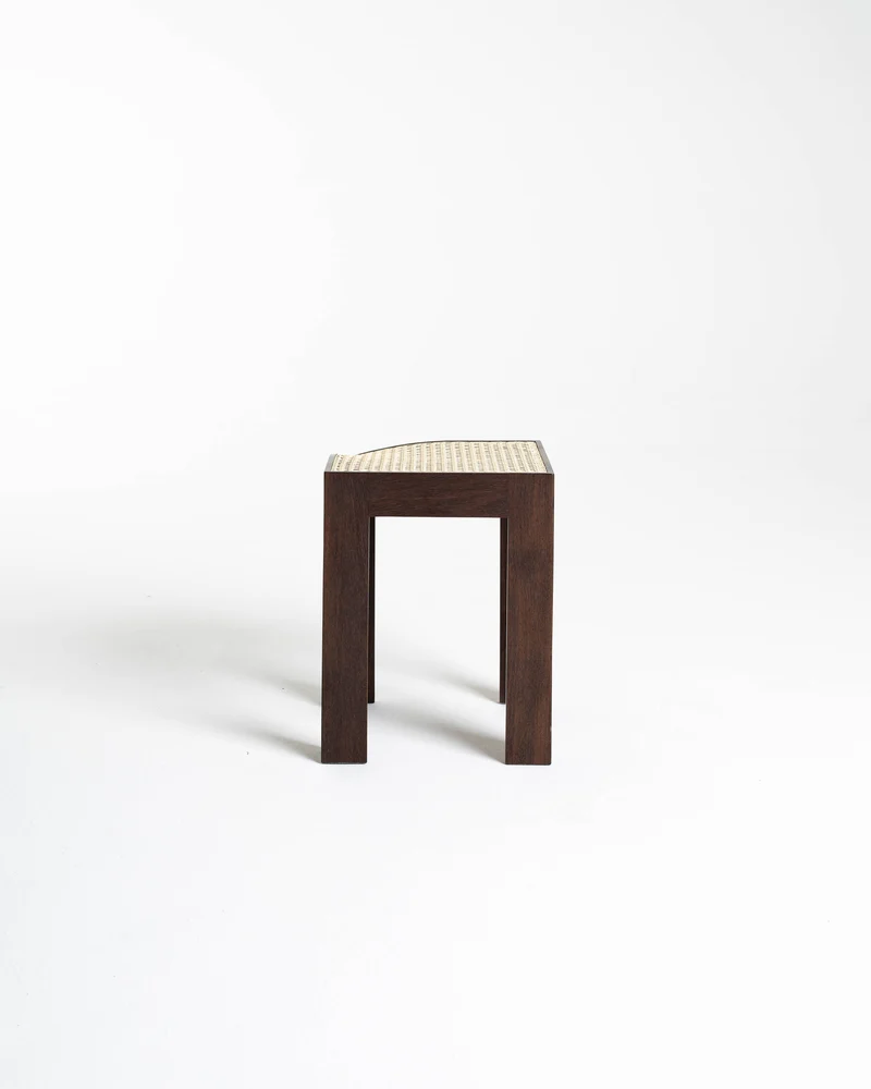 "Canto" Stool