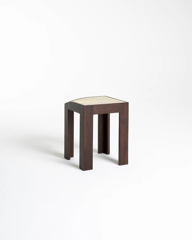 "Canto" Stool