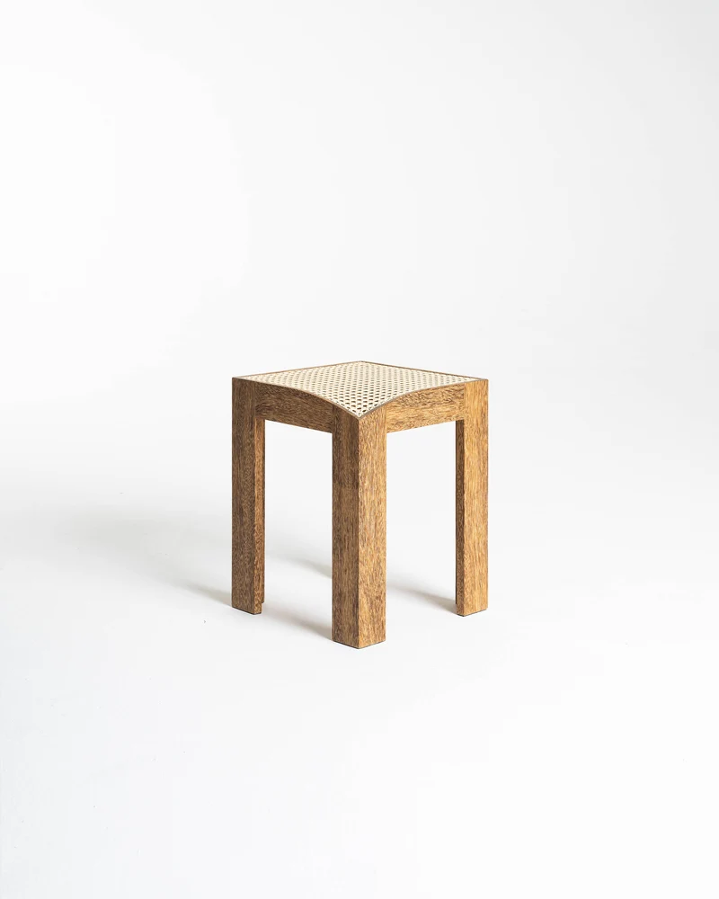 "Canto" Stool
