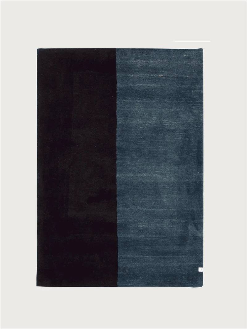 Gabbeh Rug in Cobalt 119 x 177 cm
