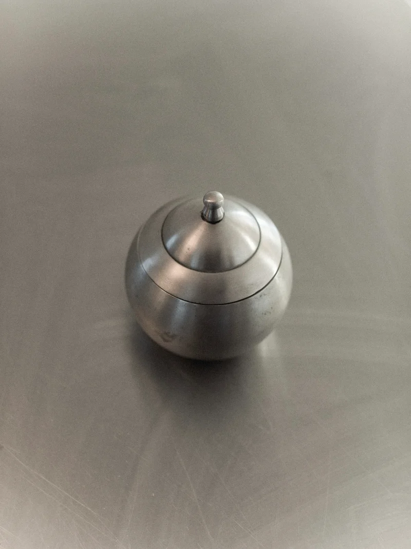 Steel Bonbonnière