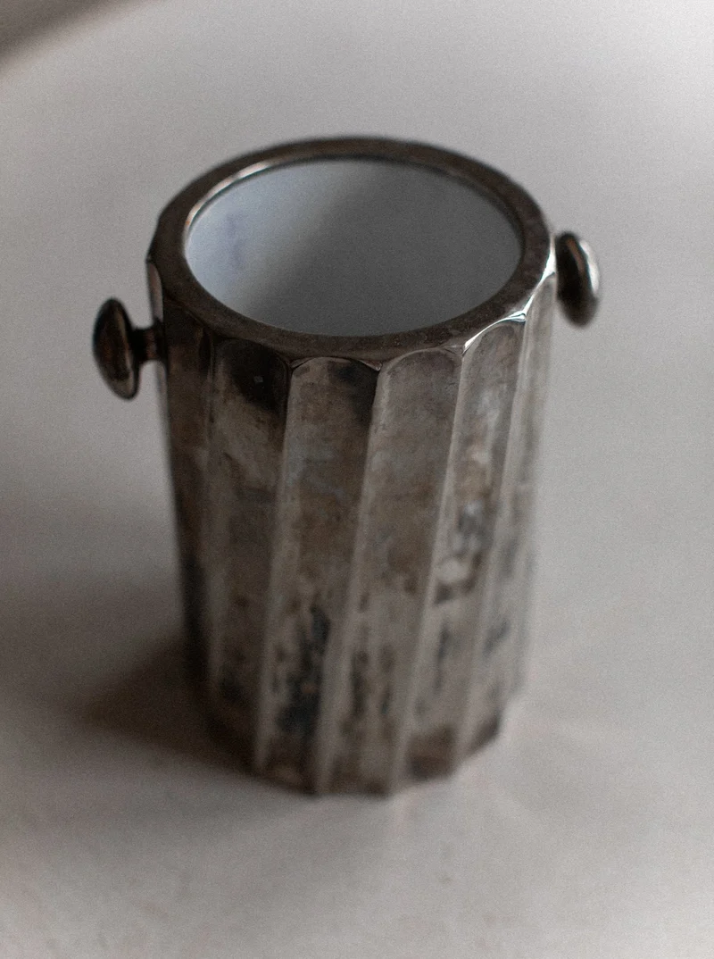 Vintage Wine-cooler