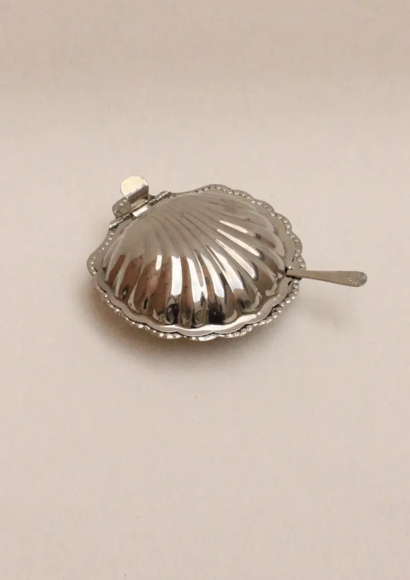 Shell Shaped Butter Dish