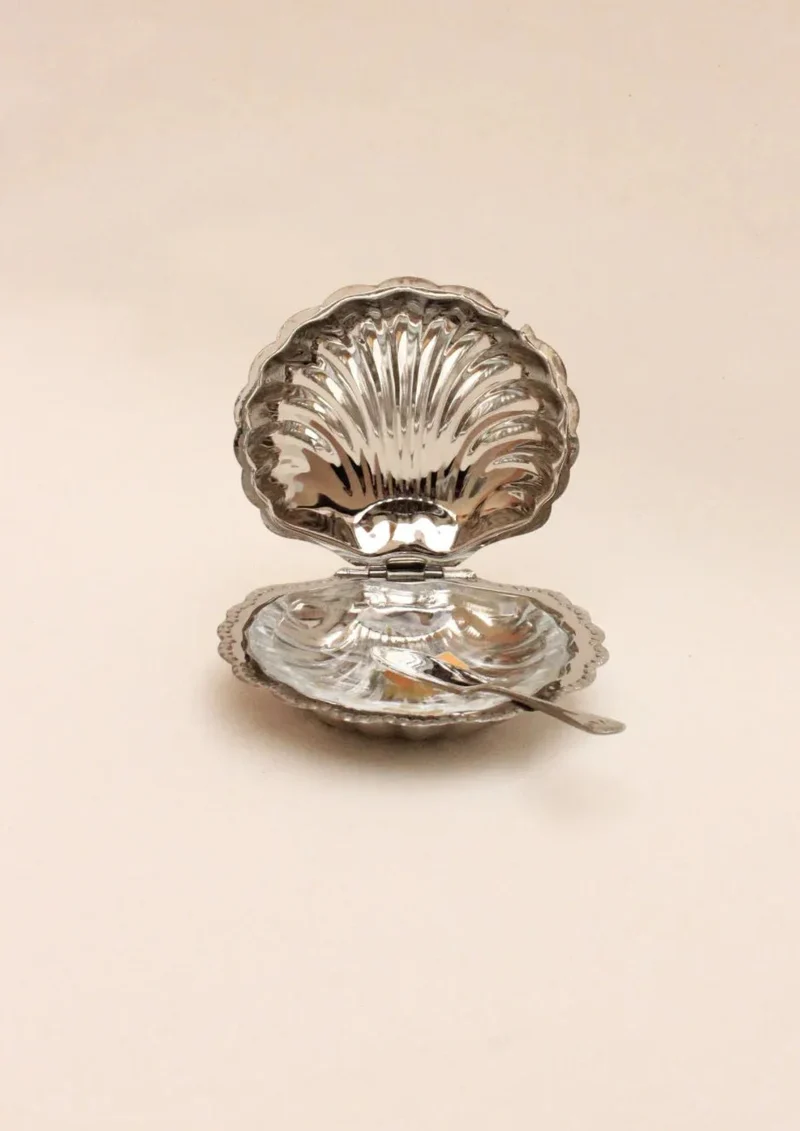 Shell Shaped Butter Dish