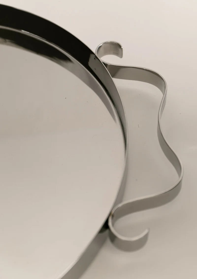 Squiggle Tray – Mirror-Polished Stainless Steel