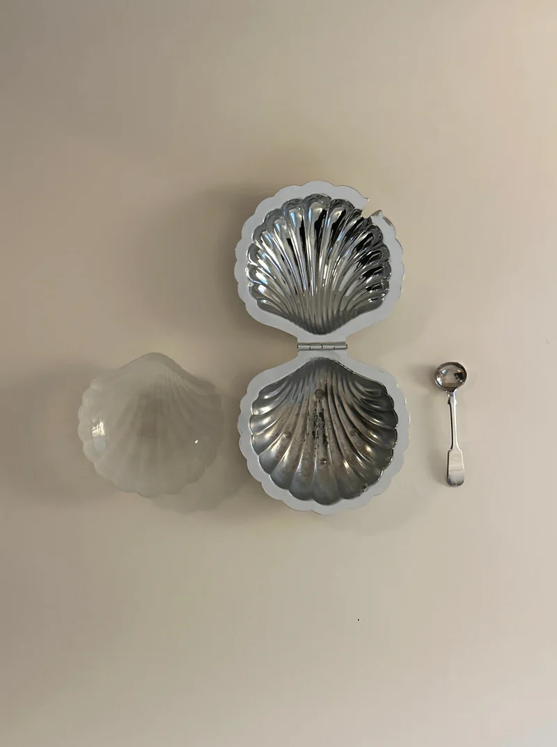 Shell Shaped Butter Dish